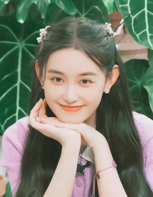 娱乐圈爆料蒋依依是谁呀,蒋依依是谁？揭秘童星转型之路  第2张